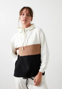 LELA Hoodie - Ecru Biscuit Color Black