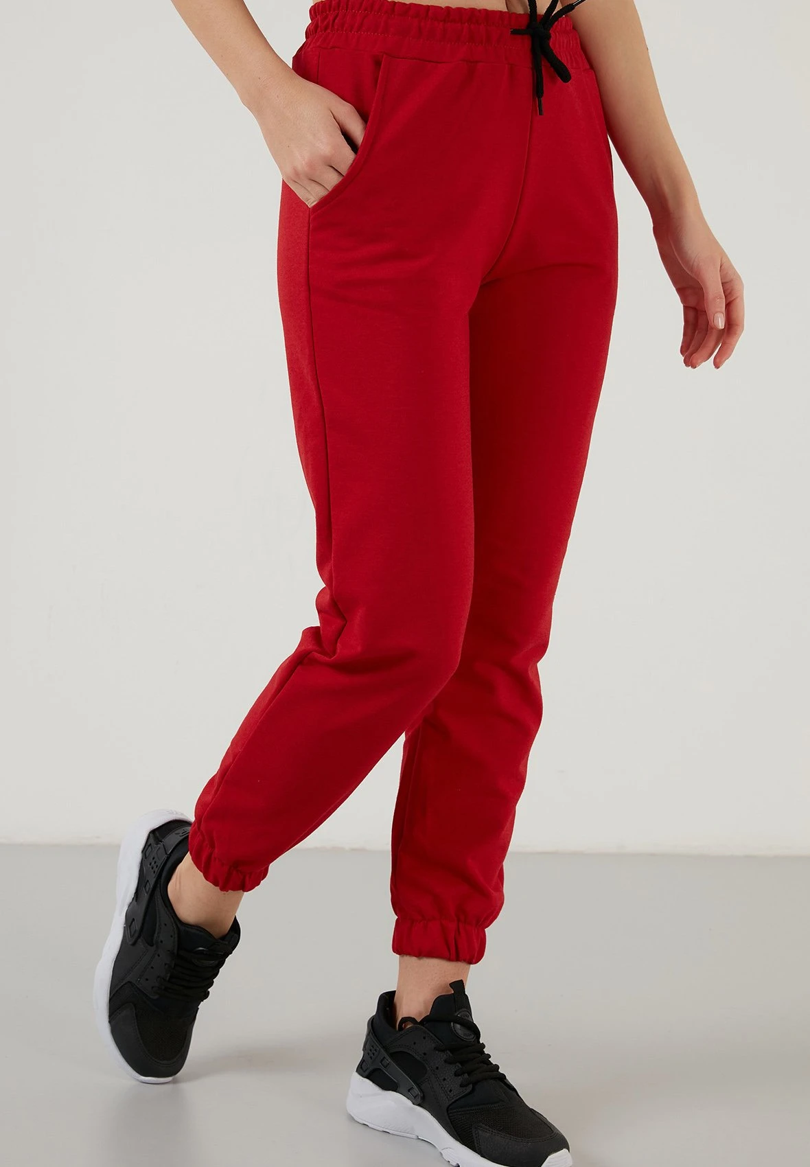 LELA Slim Fit - Trainingsbroek - Red - Afbeelding 4