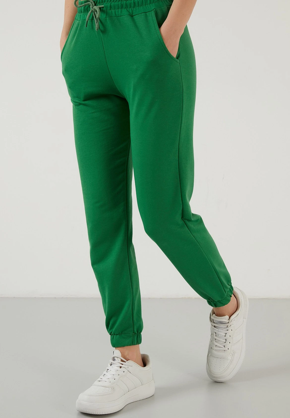 LELA Slim Fit - Trainingsbroek - Benetton Color - Afbeelding 4