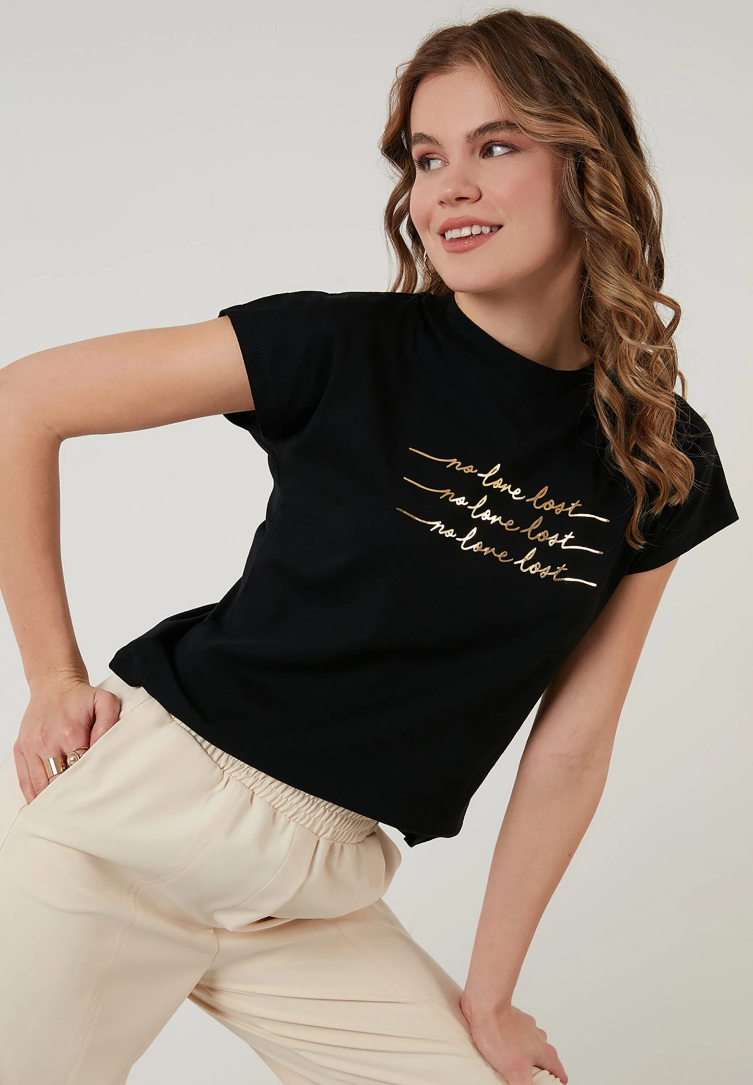 LELA Regular Fit - T-Shirt Print - Black - Afbeelding 4