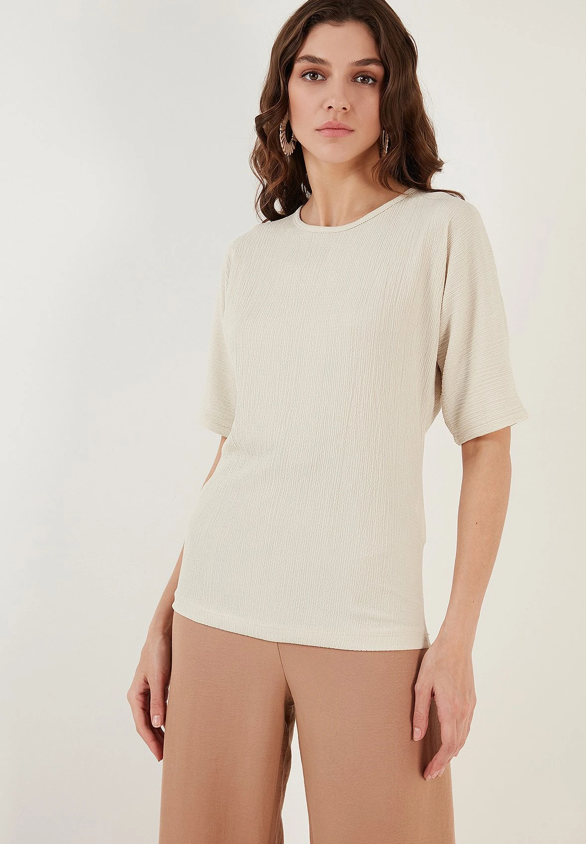 LELA Regular Fit - T-Shirt Basic - Stone - Afbeelding 5
