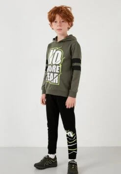 LELA Regular Fit - Trainingspak - Dark Green