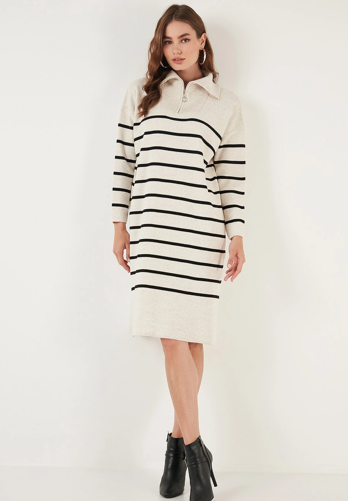 LELA Gebreide Jurk - Cream/Black - Afbeelding 2