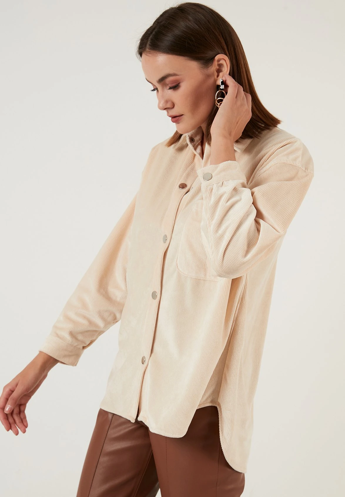 LELA Loose Fit - Overhemdblouse - Beige - Afbeelding 4