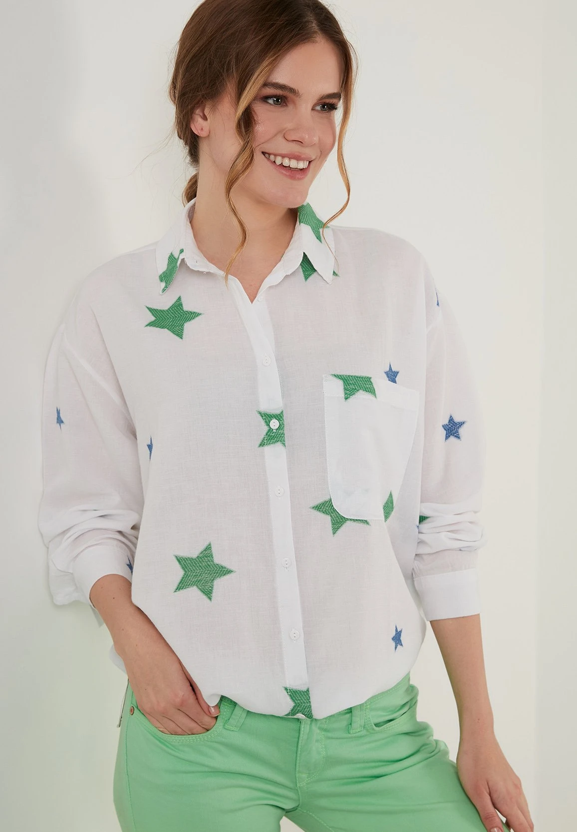 LELA Loose Fit - Overhemdblouse - White/Green - Afbeelding 4