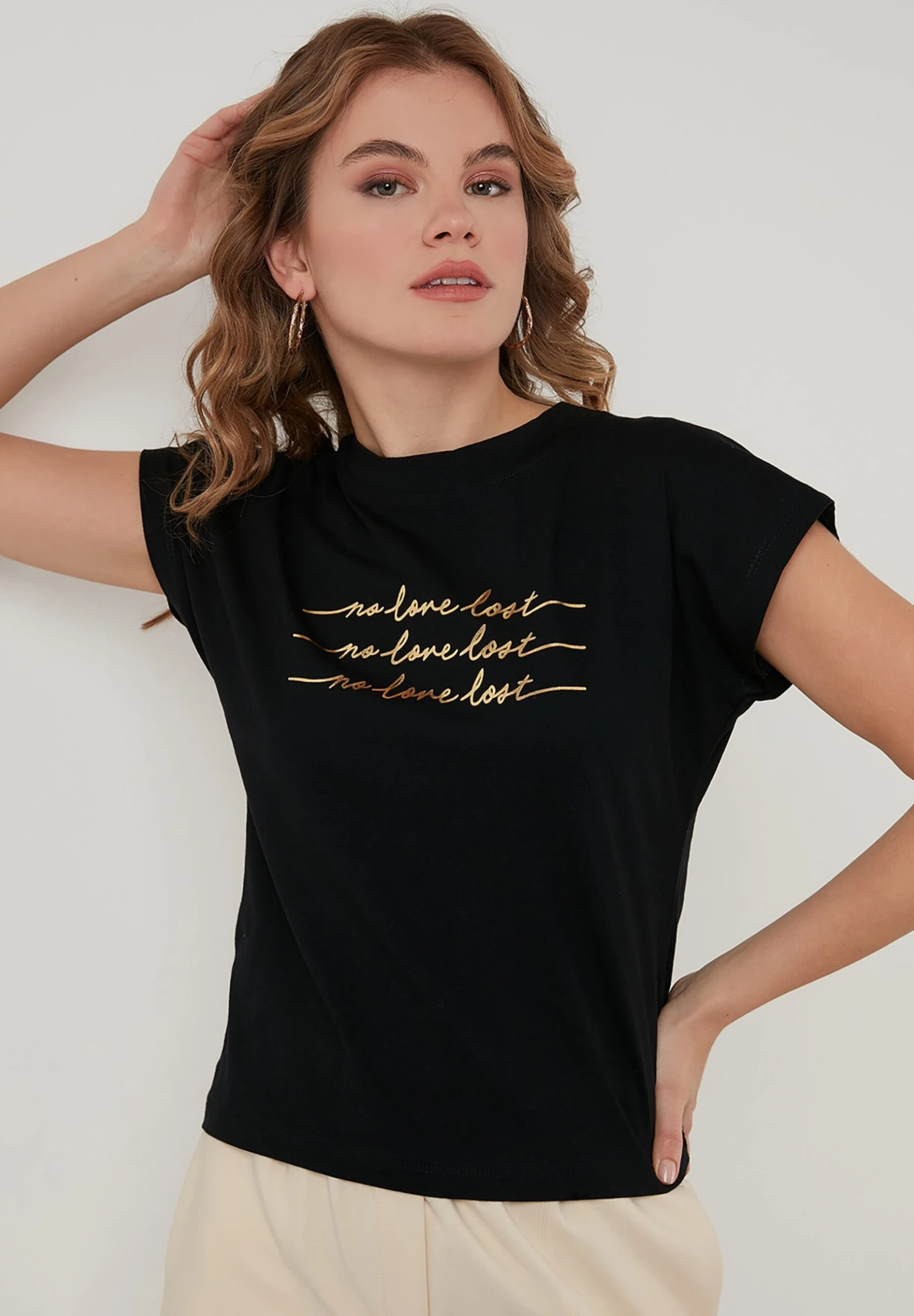 LELA Regular Fit - T-Shirt Print - Black