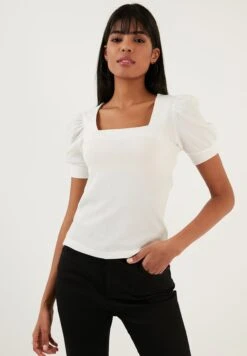 LELA Slim Fit - Blouse - Ecru