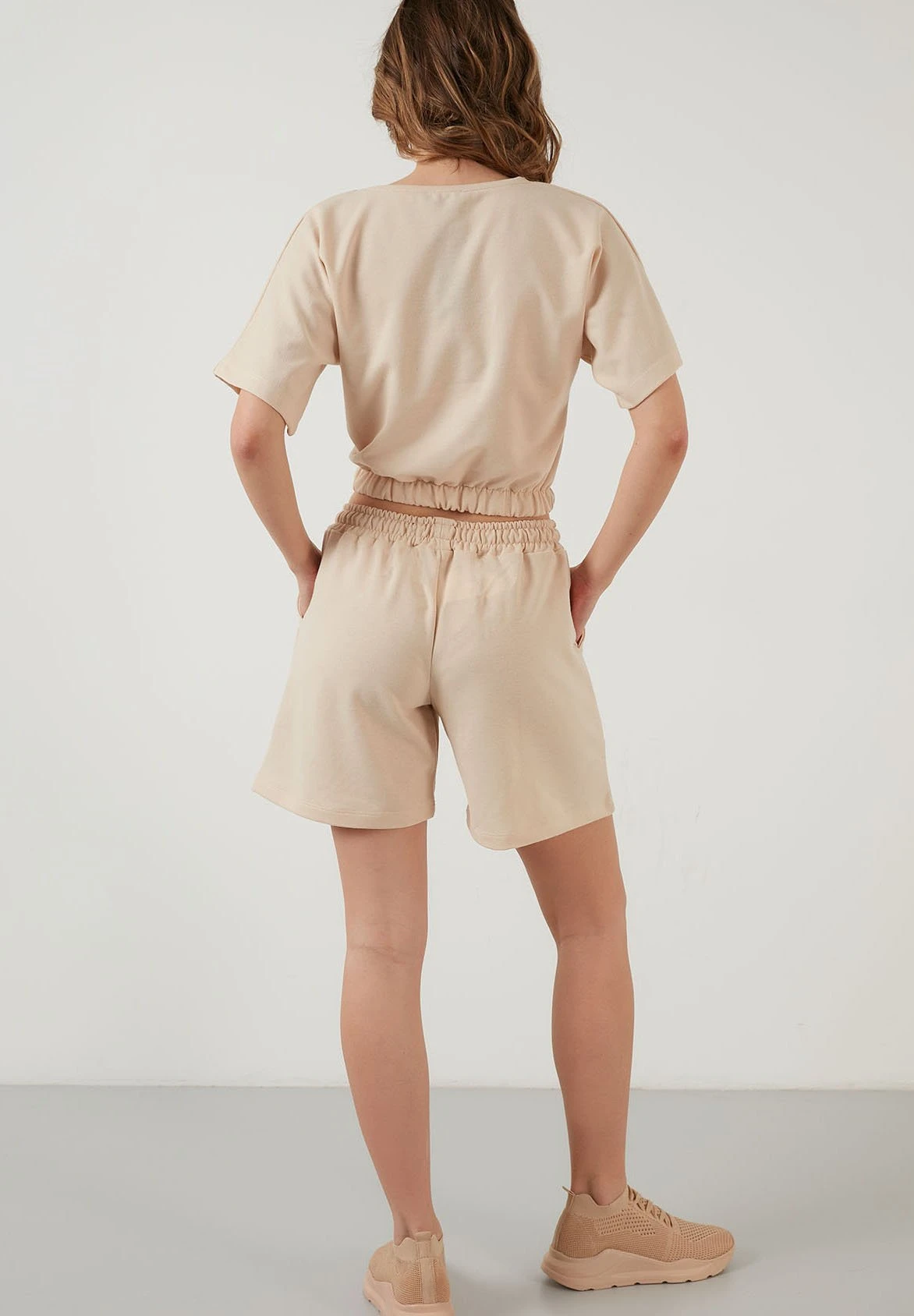 LELA Two Piece Set - Regular Fit - Shorts - Stone Colored - Afbeelding 2